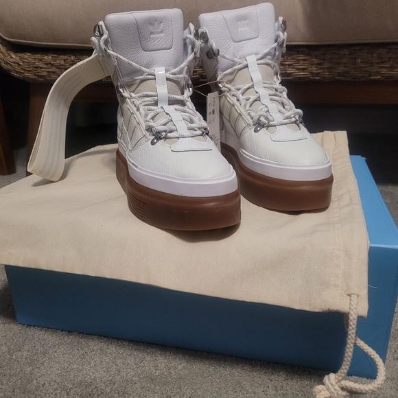 Adidas Originals Ivy Park Super Sleek Boot Wmns  Ivy Park X Adidas Super Sleek Boot